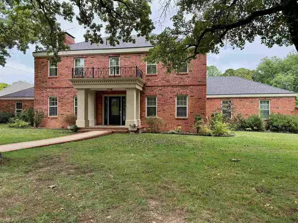 2518 Wildwood Pl, Duncan, OK 73533