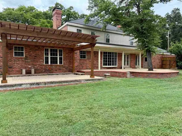 2518 Wildwood Pl, Duncan, OK 73533