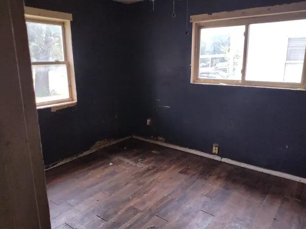 1807 NW Taylor Ave, Lawton, OK 73507