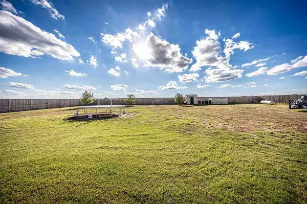 6175 SW 112th St, Lawton, OK 73505-7652