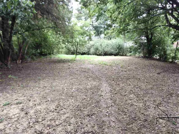 1807 NW Taylor Ave, Lawton, OK 73507