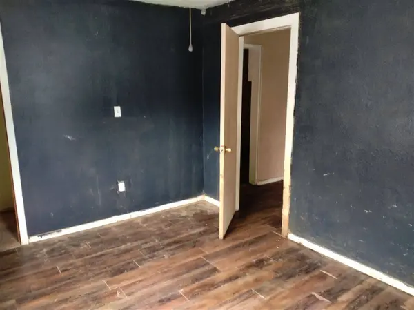 1807 NW Taylor Ave, Lawton, OK 73507