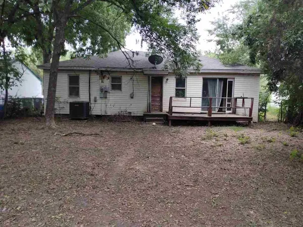 1807 NW Taylor Ave, Lawton, OK 73507