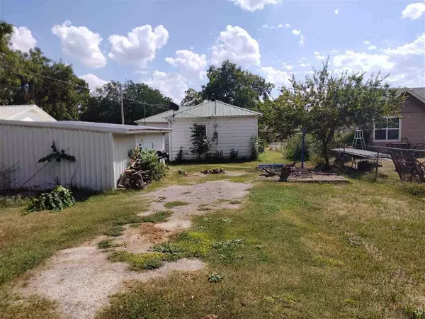 2815 SW J Ave, Lawton, OK 73505