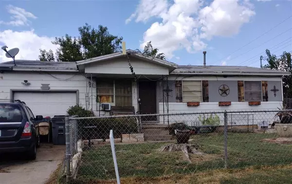 2815 SW J Ave, Lawton, OK 73505