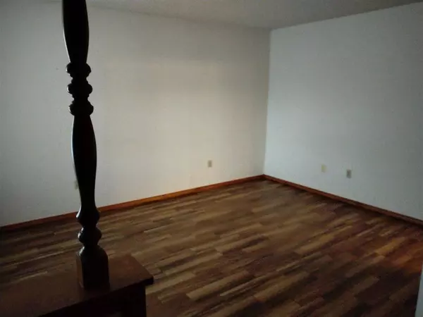 1424 NW 50th St, Lawton, OK 73501