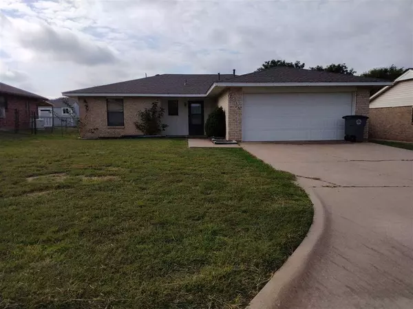 6404 SW Glenhaven Ave, Lawton, OK 73505