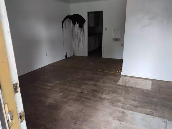 2709 NW Denver Ave, Lawton, OK 73505