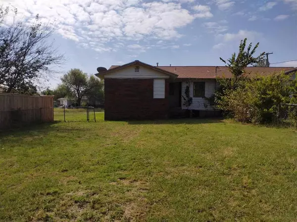 2709 NW Denver Ave, Lawton, OK 73505