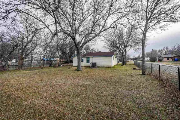 1515 SW H Ave, Lawton, OK 73501