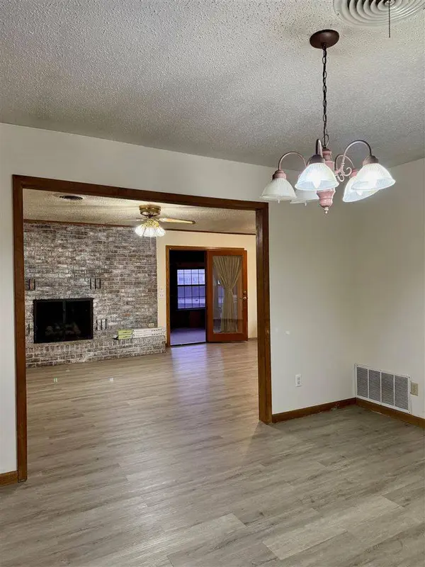 2110 W Amhurst Ave, Duncan, OK 73533