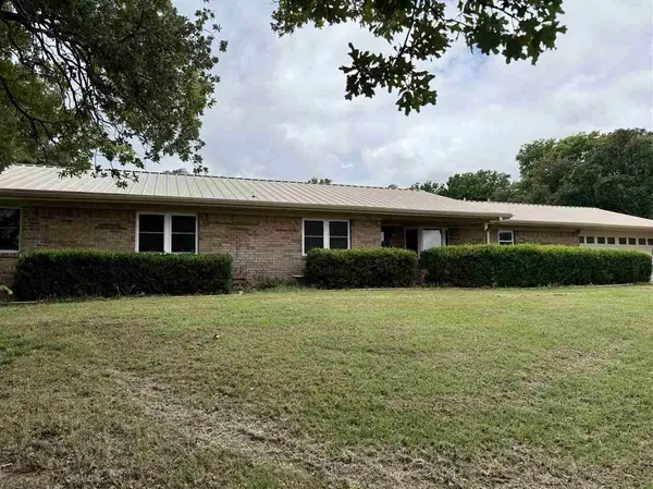 281079 E 1660 Rd, Marlow, OK 73055