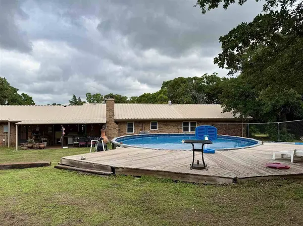 281079 E 1660 Rd, Marlow, OK 73055