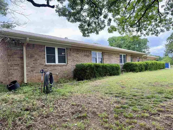 281079 E 1660 Rd, Marlow, OK 73055