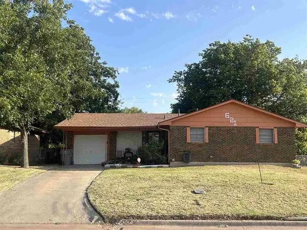 621 SW Arbuckle