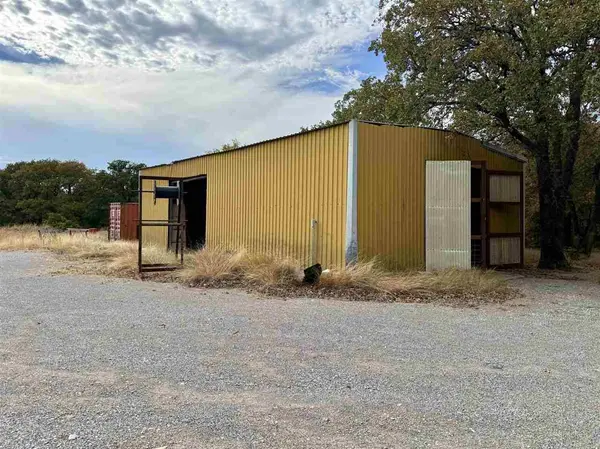 2525 S 42nd St, Duncan, OK 73533