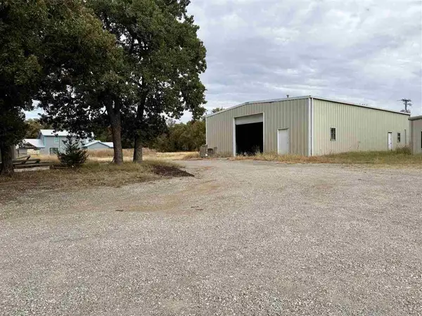 2525 S 42nd St, Duncan, OK 73533