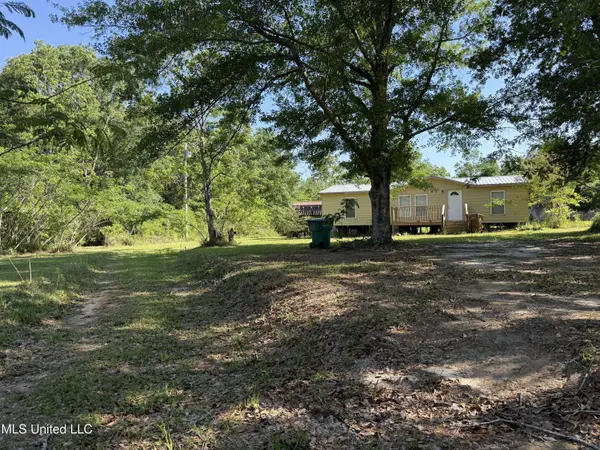 22223 Mcghee Drive, Saucier, MS 39574