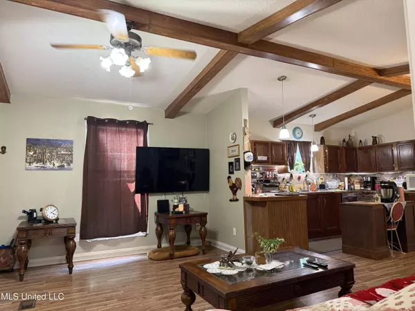 22241 Mcghee Drive, Saucier, MS 39574