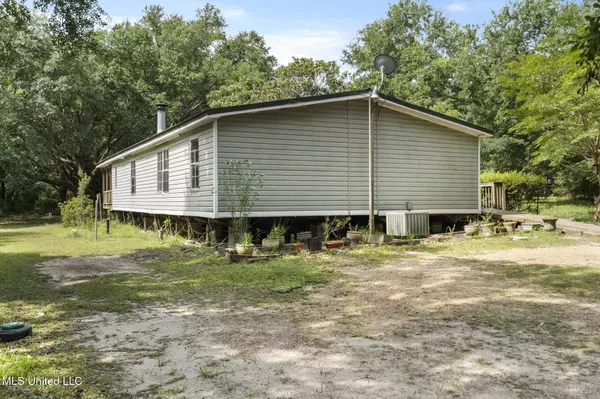 22219 Mcghee Drive, Saucier, MS 39574