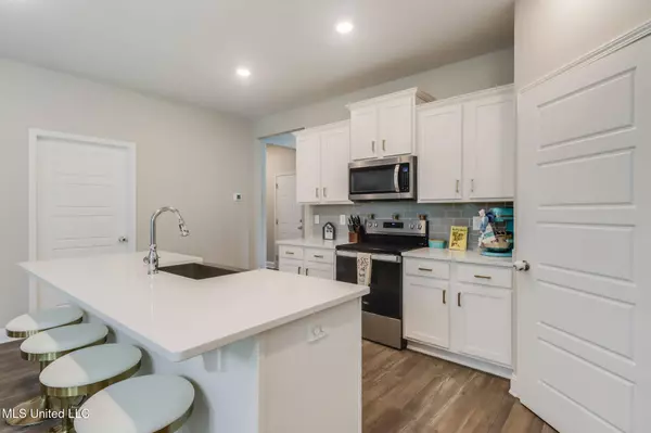 87139 Highpoint Drive, Diamondhead, MS 39525