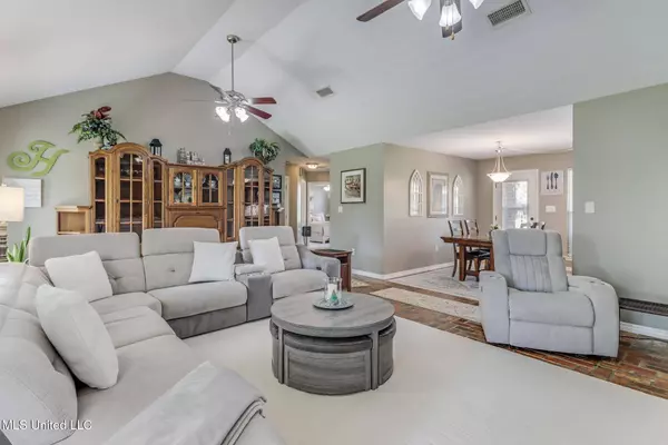 24181 Success Road, Saucier, MS 39574