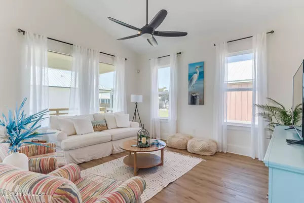 103 17th Street, Gulfport, MS 39507