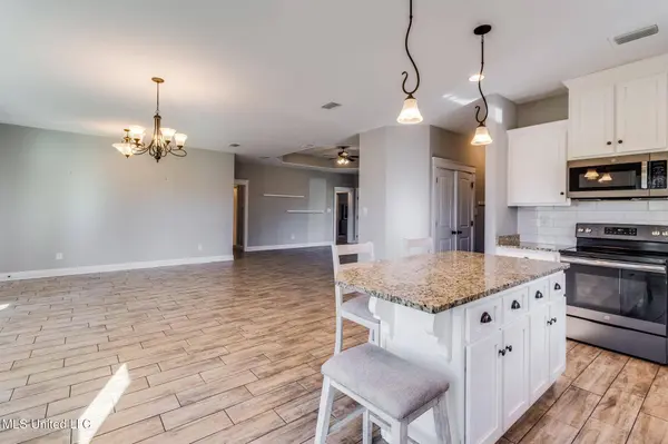 49 Clear Lake Road, Perkinston, MS 39573
