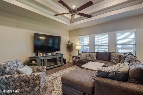 9356 Goldfinch Court, Biloxi, MS 39532