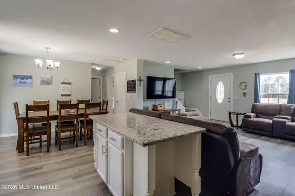 12805 Foxrun, Vancleave, MS 39565