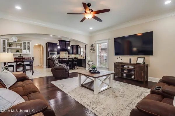 2923 Cypress Creek Drive, D'iberville, MS 39540