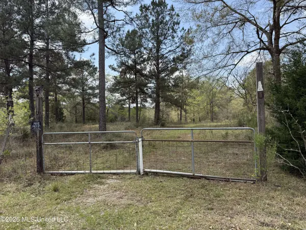 21497 Sadler Road, Saucier, MS 39574