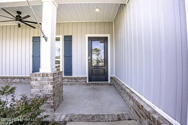 11585 Paige Cove, Ocean Springs, MS 39564