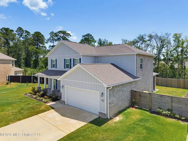 11585 Paige Cove, Ocean Springs, MS 39564