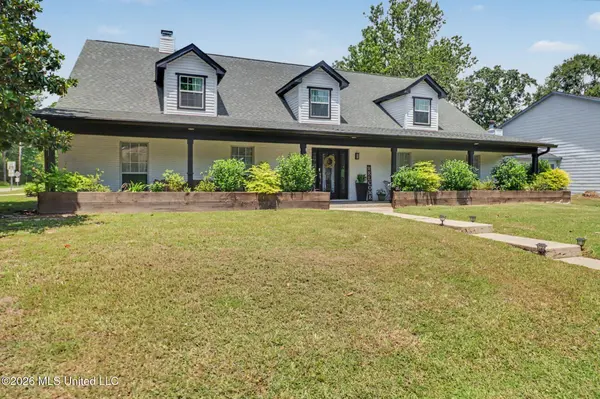 451 Cove Drive, Biloxi, MS 39531