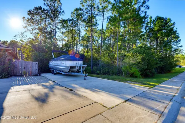 8737 Park Ridge Court, Biloxi, MS 39532