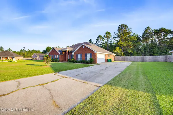 10335 Maple Cove, Vancleave, MS 39565
