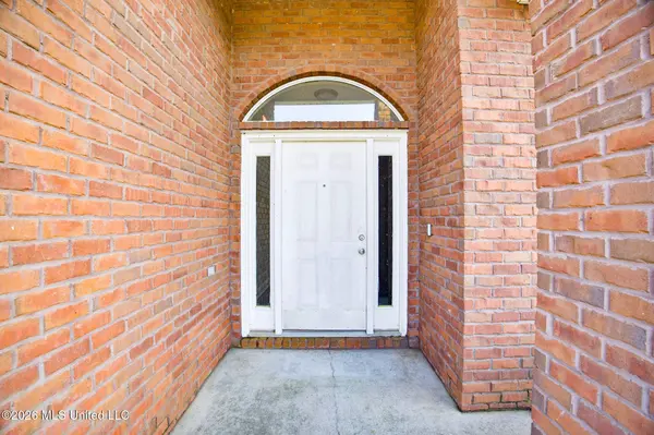 10335 Maple Cove, Vancleave, MS 39565