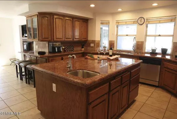 2331 Welcome Court, Simi Valley, CA 93063