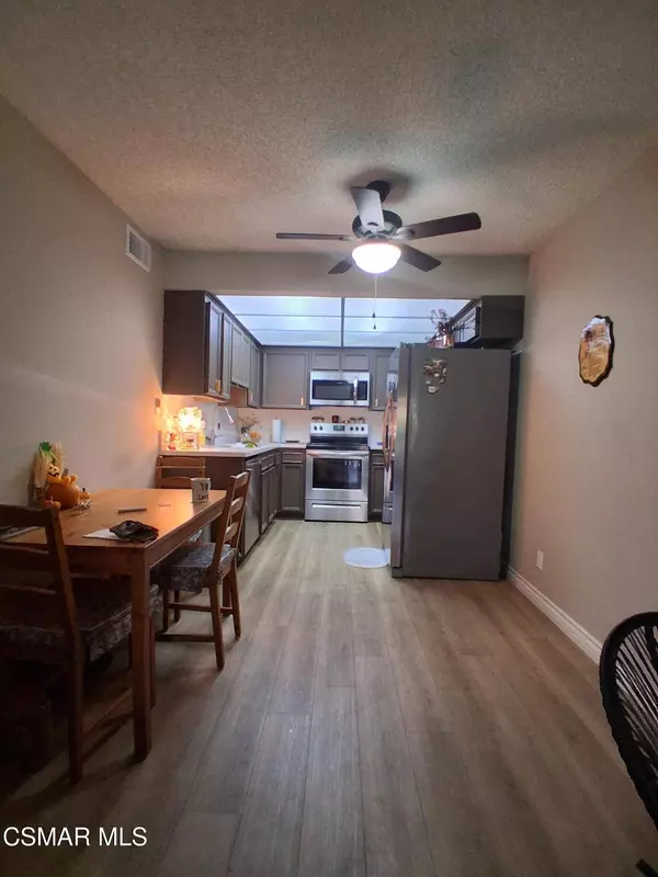 1246 Patricia Avenue #28, Simi Valley, CA 93065