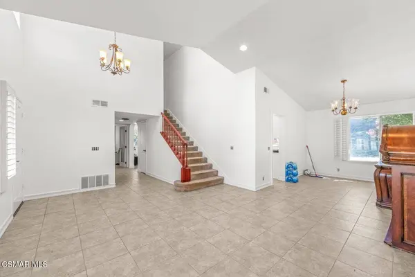 1819 Rocking Horse Drive, Simi Valley, CA 93065