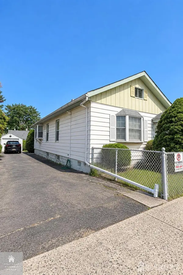 6 Fifth AVE, Avenel, NJ 07001