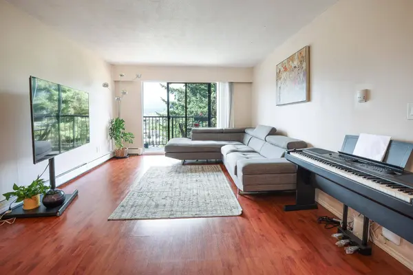 195 Mary ST #308, Port Moody, BC V3H 2P1