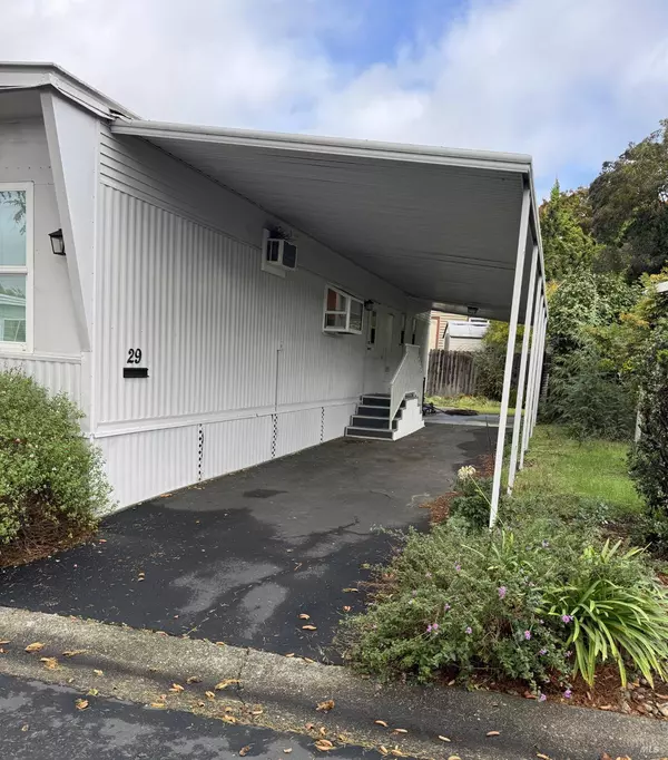 150 Silverado TRL 29, Napa, CA 94559