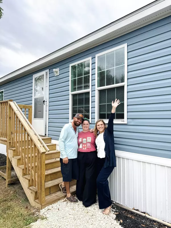 Closing #137 of 2025! Congratulations to the Daniels Family!