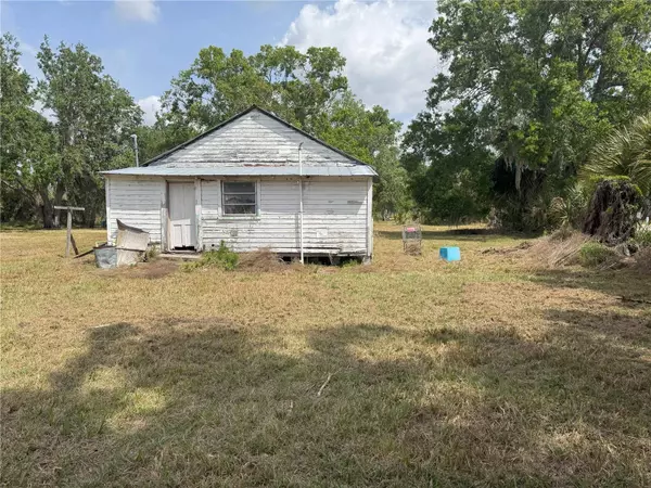 185 W VIRGINIA ST, Arcadia, FL 34266