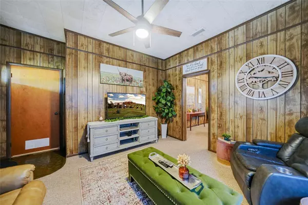 208 S 11TH AVE, Wauchula, FL 33873