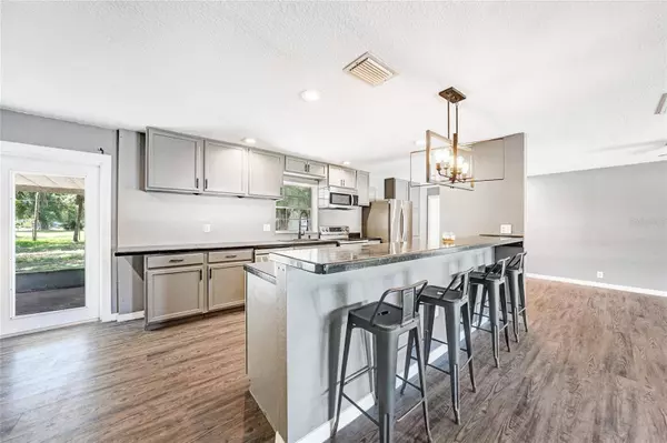 1761 SE PLUM DR, Arcadia, FL 34266