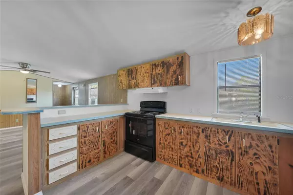 1298 SE LAKE RD, Arcadia, FL 34266