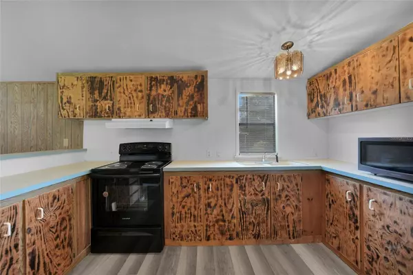 1298 SE LAKE RD, Arcadia, FL 34266